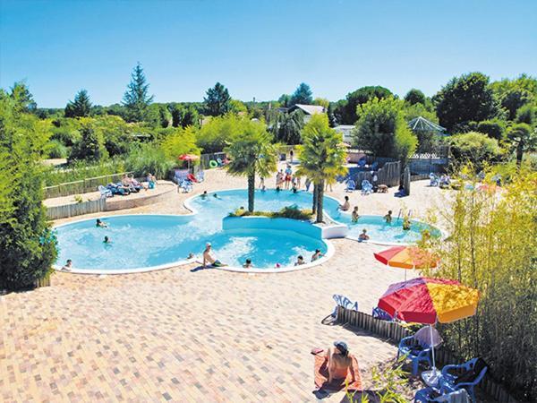 Mobil Home Xxl2 4 Chambres - Camping Les Bois Du Bardelet Poilly-lez-Gien Экстерьер фото